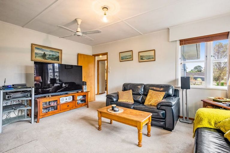 Photo of property in 22 Tarawa Street, Paekakariki, 5034