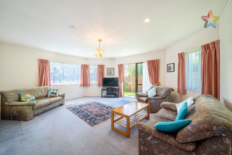 Photo of property in 2/25 De Menech Grove, Avalon, Lower Hutt, 5011