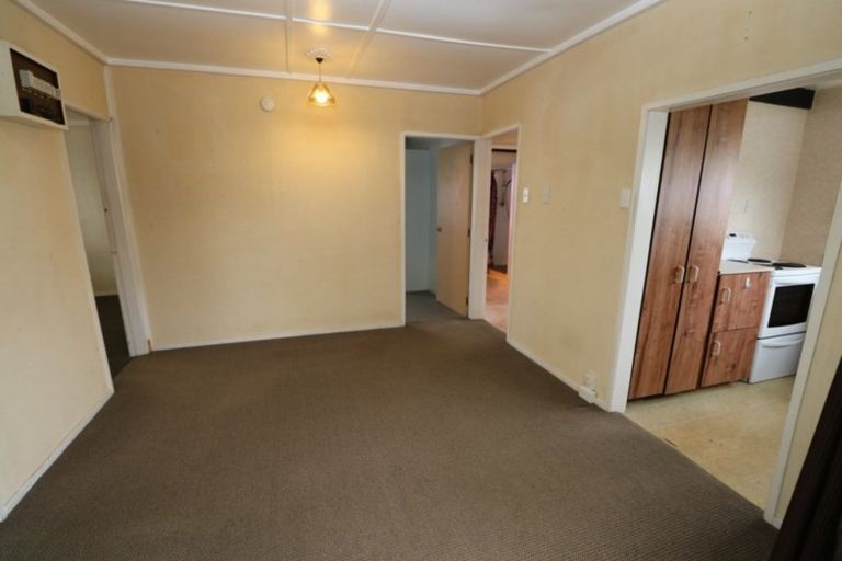 Photo of property in 1 Chaffey Street, Foxton Beach, Foxton, 4815