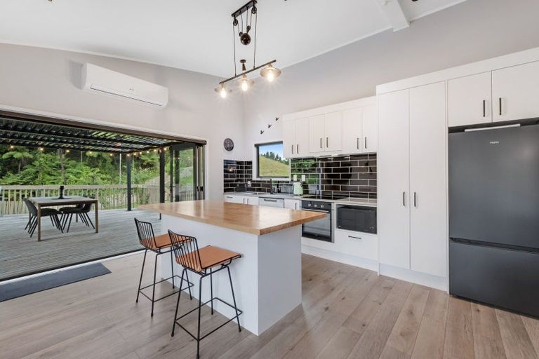 Photo of property in 1468 Alfriston Road, Alfriston, Manurewa, 2576