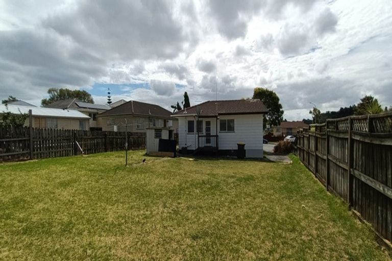 Photo of property in 21 Beaufort Place, Papatoetoe, Auckland, 2025