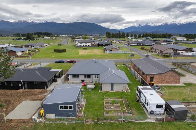 Photo of property in 61 Orbell Crescent, Te Anau, 9679