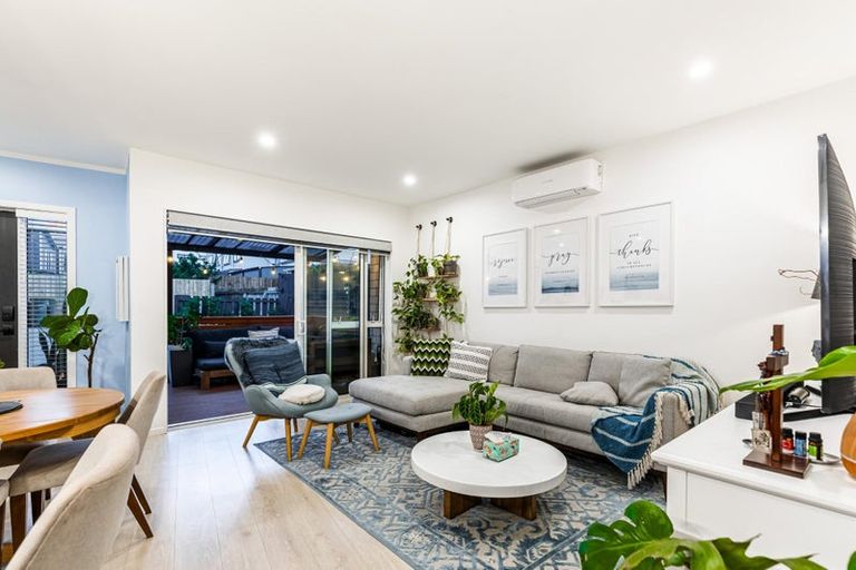 Photo of property in 23 Herekino Street, Westgate, Auckland, 0814