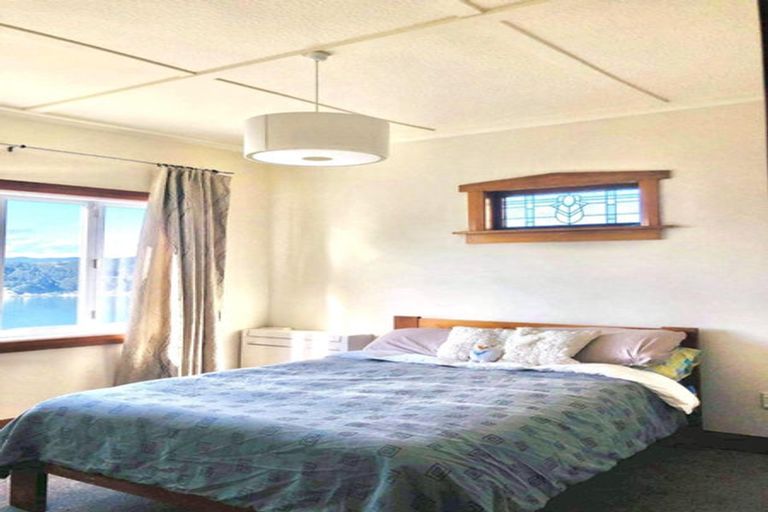 Photo of property in 112 Grafton Road, Roseneath, Wellington, 6011