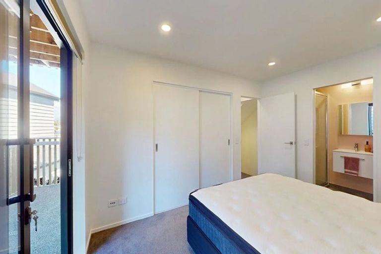 Photo of property in 14/104 Maupuia Road, Maupuia, Wellington, 6022