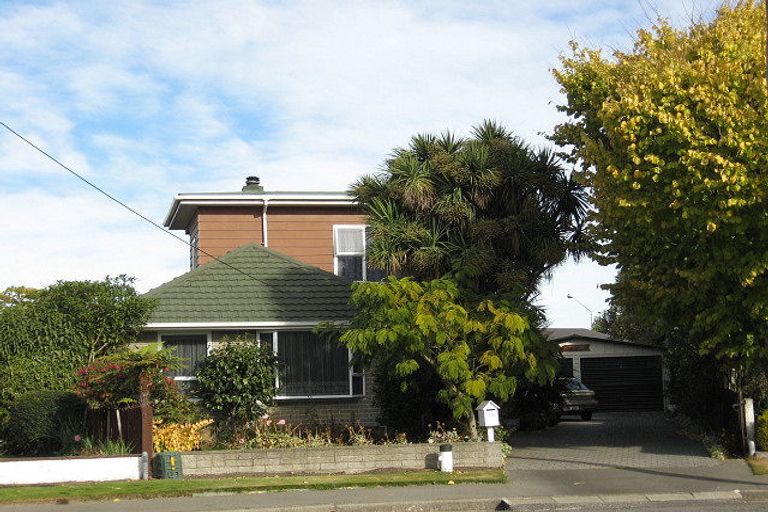 Photo of property in 15 Marshwood Place, Sockburn, Christchurch, 8042