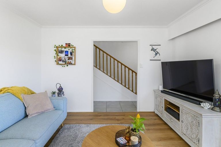 Photo of property in 24 Lancaster Street, Levin, 5510