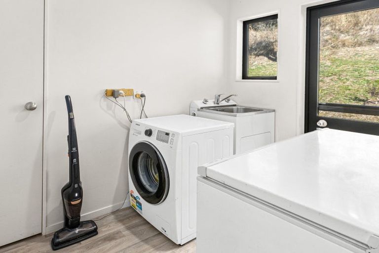 Photo of property in 1a Maulder Road, Waipawa, 4272