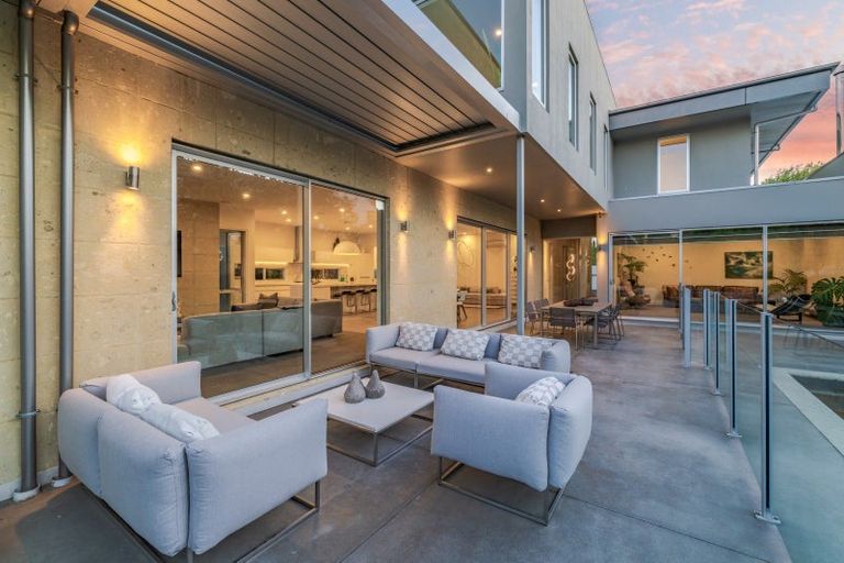 Photo of property in 45 Waiwetu Street, Fendalton, Christchurch, 8052