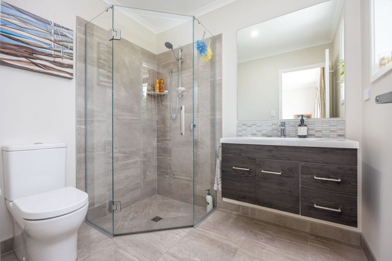 Photo of property in 21a Elliot Street, Riverhead, 0820