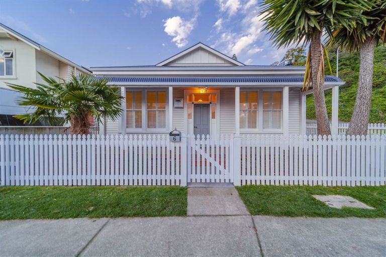 Photo of property in 6 Battery Road, Ahuriri, Napier, 4110