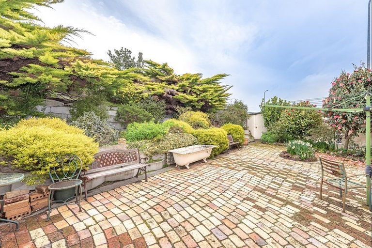 Photo of property in 17 Karamu Street, Tawhero, Whanganui, 4501