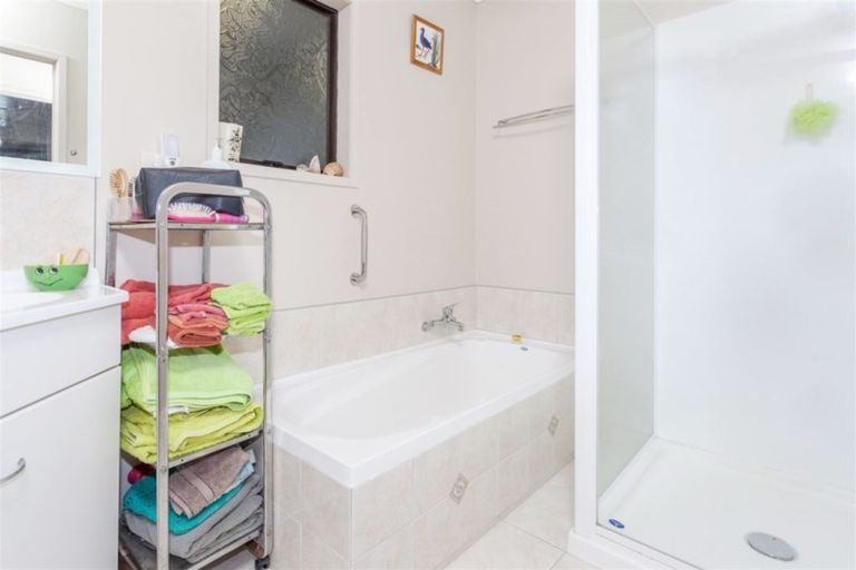 Photo of property in 9 Chestnut Grove, Tairua, 3508