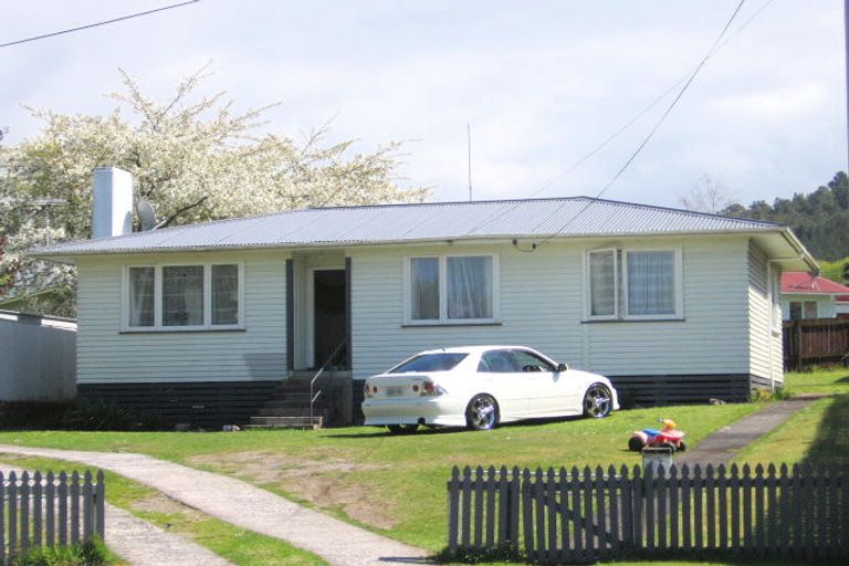Photo of property in 17 Garrick Place, Pukehangi, Rotorua, 3015