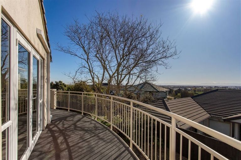 Photo of property in 4 Somerton Rise, Westmorland, Christchurch, 8025