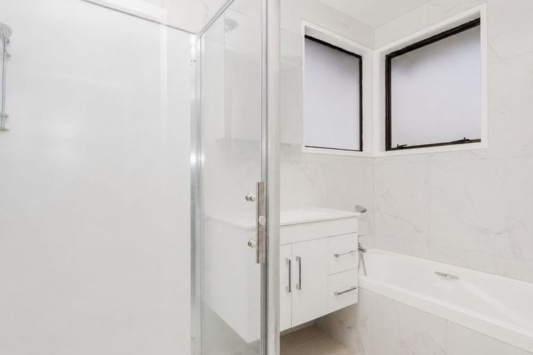 Photo of property in 34b Odlin Crescent, Nawton, Hamilton, 3200
