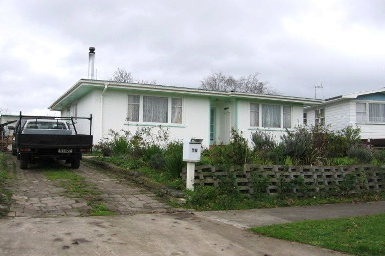 Photo of property in 18 Anakiwa Street, Kelvin Grove, Palmerston North, 4414