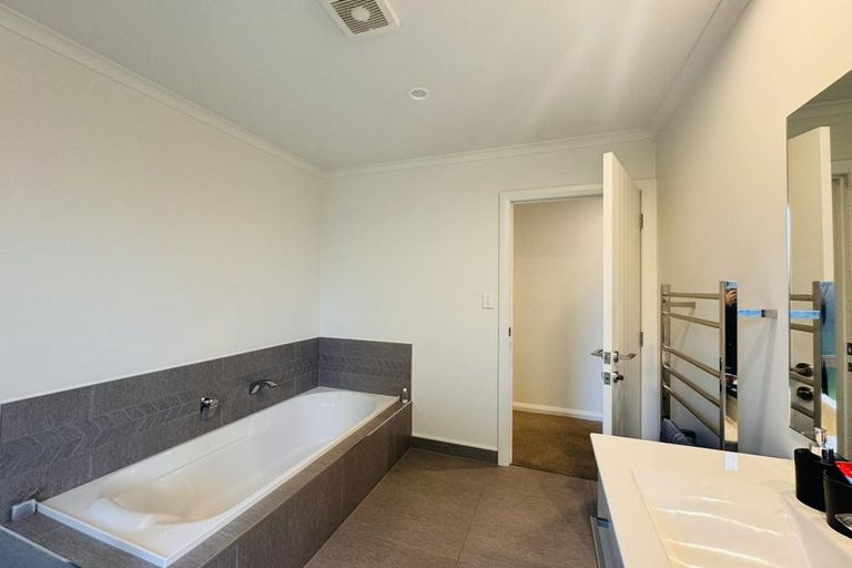 Photo of property in 36a Botanical Road, Takaro, Palmerston North, 4412