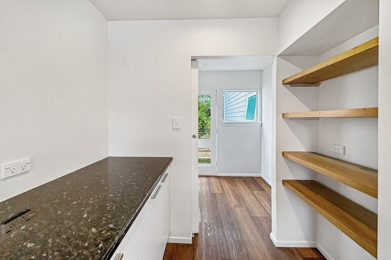 Photo of property in 23 Parkes Avenue, Saint Johns Hill, Whanganui, 4501