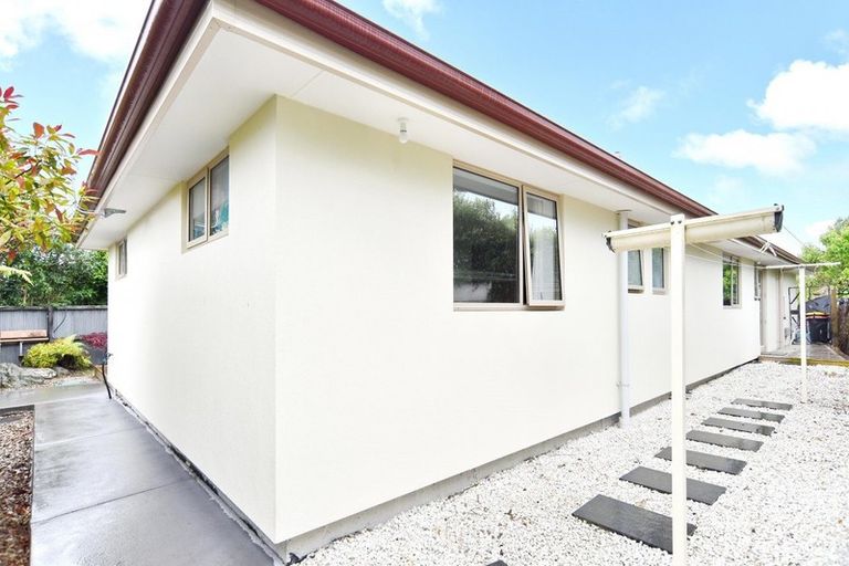 Photo of property in 4a Pannell Avenue, Wainoni, Christchurch, 8061