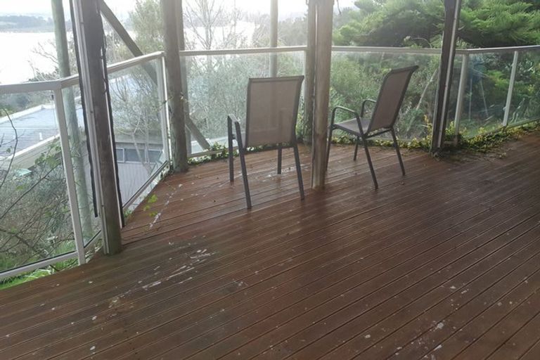 Photo of property in 41 Hadfield Street, Beach Haven, Auckland, 0626