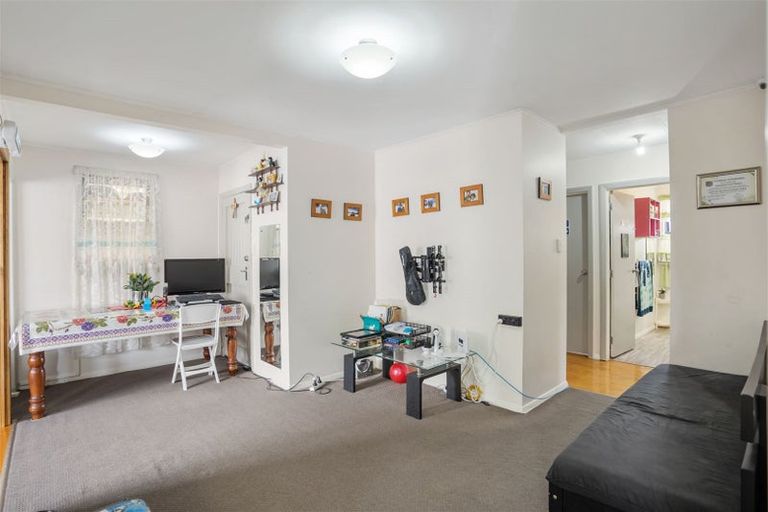 Photo of property in 54 Valiant Street, Mangere, Auckland, 2022