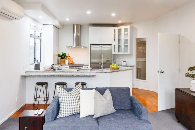 Photo of property in 232a Victoria Avenue, Hokowhitu, Palmerston North, 4410