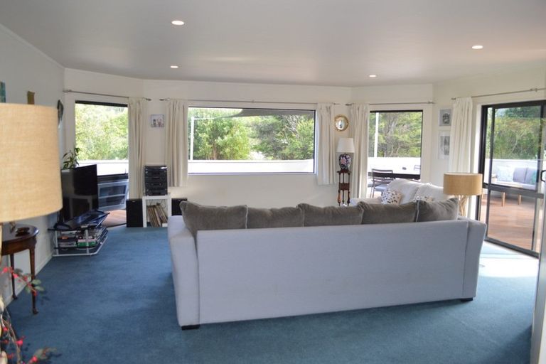 Photo of property in 45 Kauri Grove, Coromandel, 3506