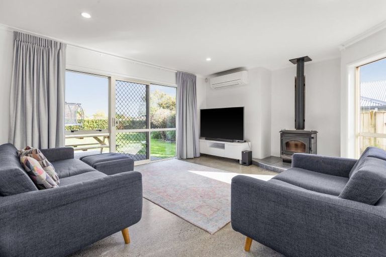 Photo of property in 14 Fairview Place, Havelock North, 4130