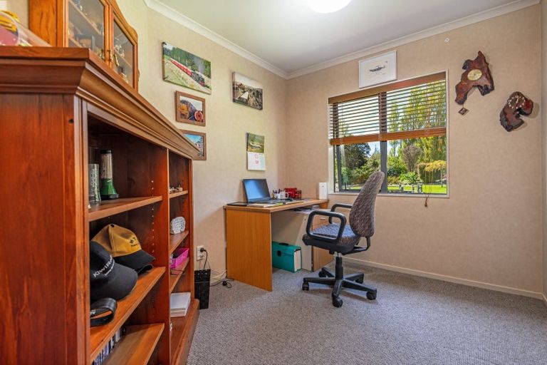 Photo of property in 73 Haggerty Street, Kimbolton, 4774