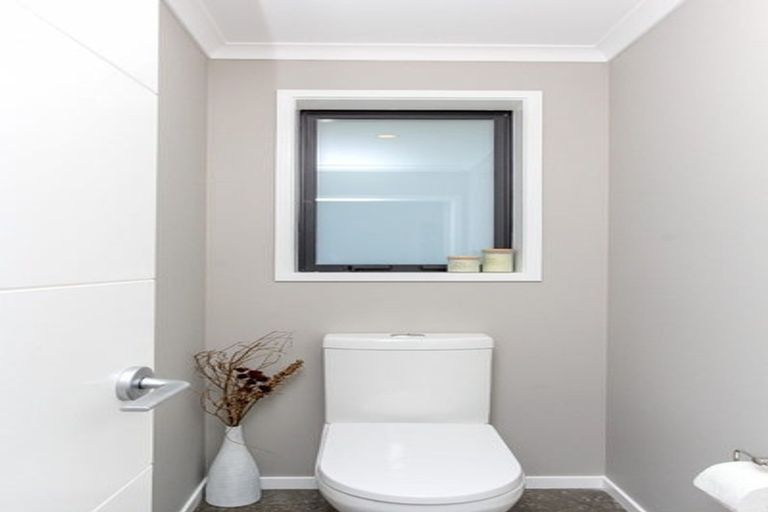 Photo of property in 197a Ngamotu Road, Spotswood, New Plymouth, 4310