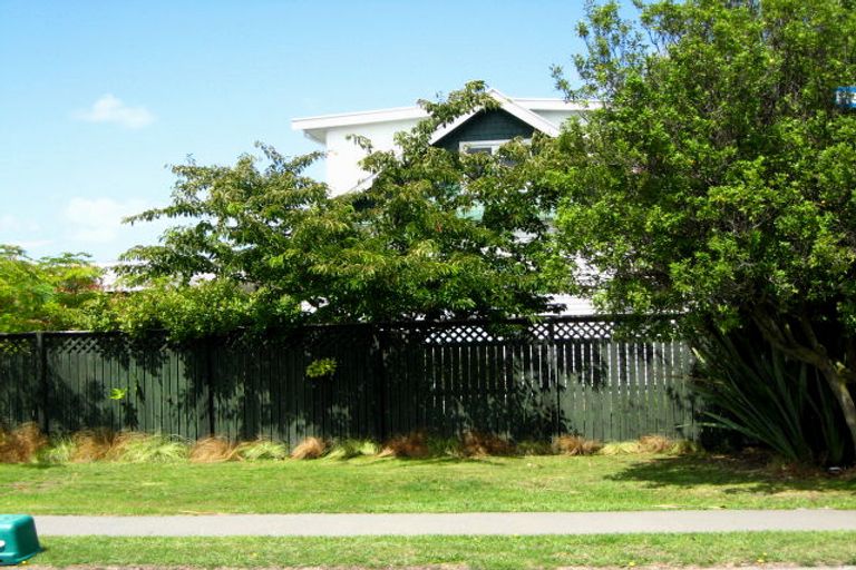 Photo of property in 83 Halswell Road, Hillmorton, Christchurch, 8025