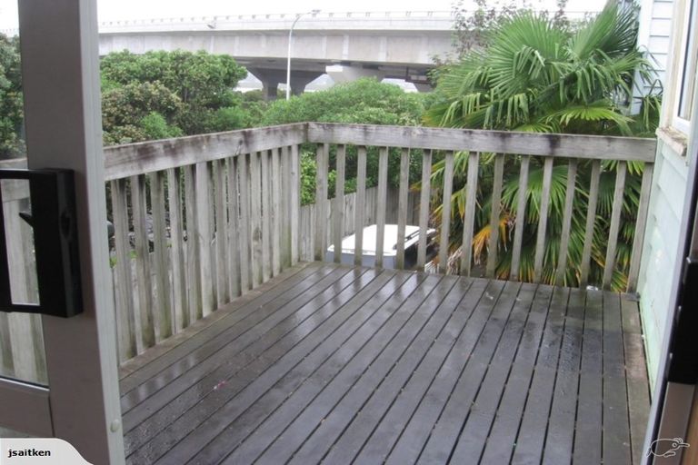 Photo of property in 33-33a Onehunga Mall, Onehunga, Auckland, 1061