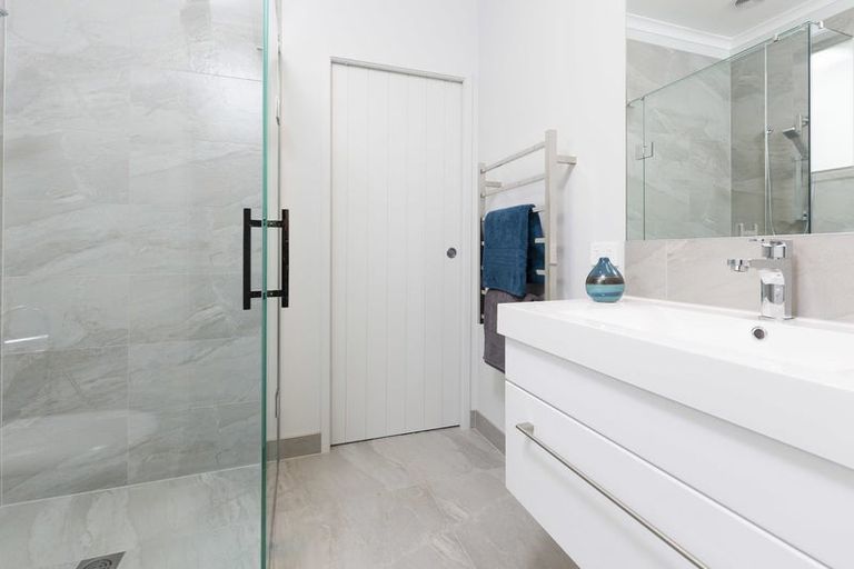 Photo of property in 32 Hitchen Road, Pokeno, 2402