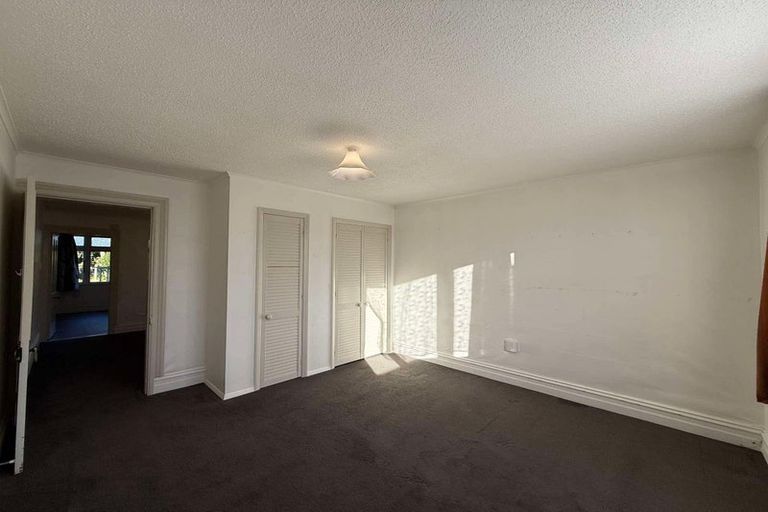 Photo of property in 8 Central Terrace, Alicetown, Lower Hutt, 5010