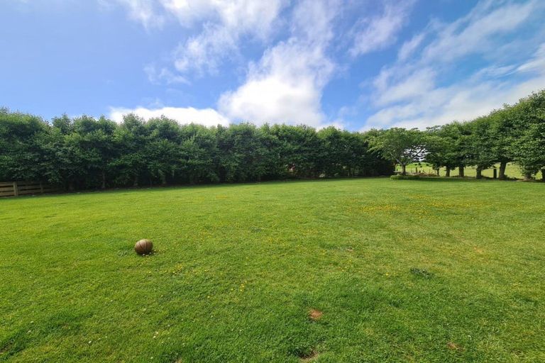 Photo of property in 12 Alexander Place, Woodlands, Invercargill, 9871