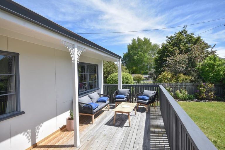 Photo of property in 9 Lynas Street, Outram, 9019