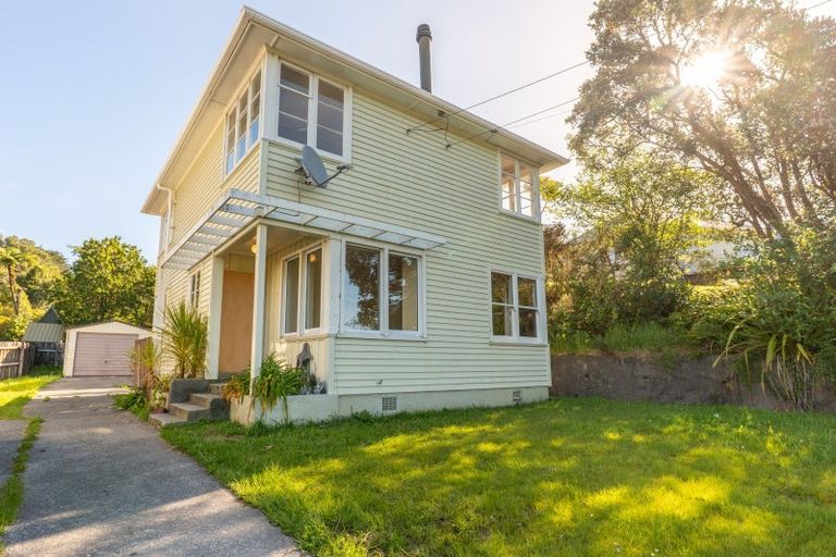 Photo of property in 22 Masters Street, Greymouth, 7805