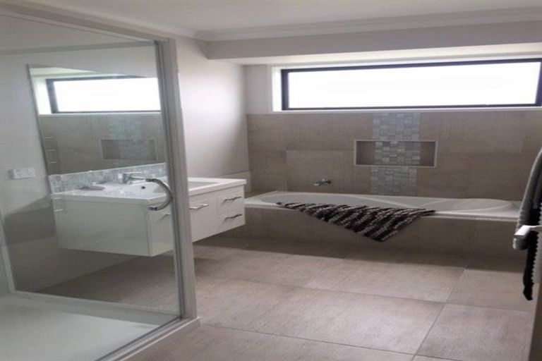 Photo of property in 59 Mcintosh Drive, Pokeno, 2471