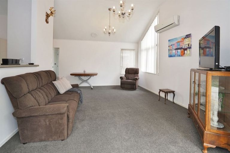 Photo of property in 23 Cullimore Street, Pukete, Hamilton, 3200