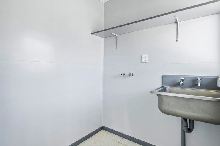 Photo of property in 47a Garden Road, Avalon, Lower Hutt, 5011