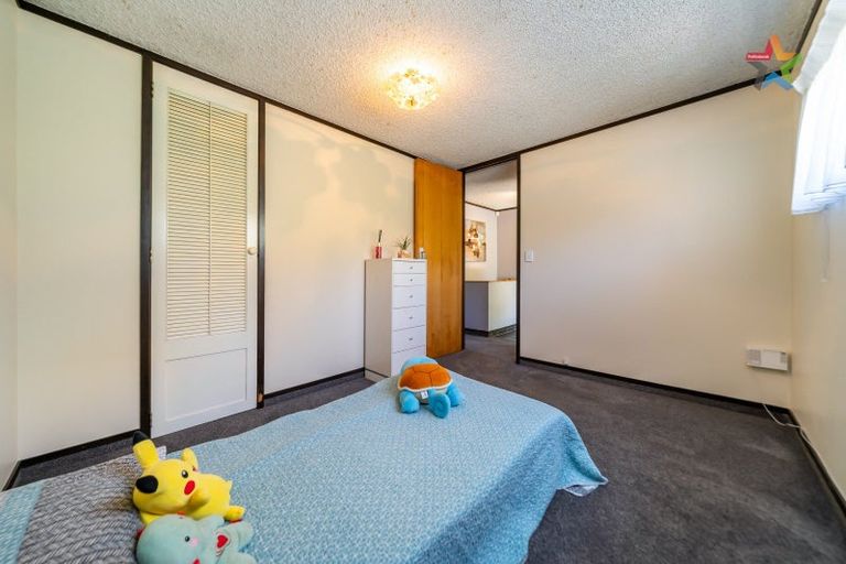 Photo of property in 25b City View Grove, Harbour View, Lower Hutt, 5010