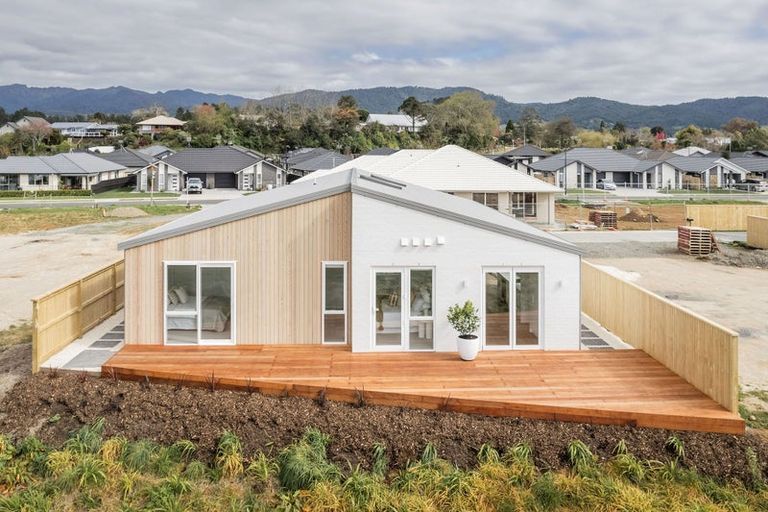 Photo of property in 4 Fothers Lane, Katikati, 3129