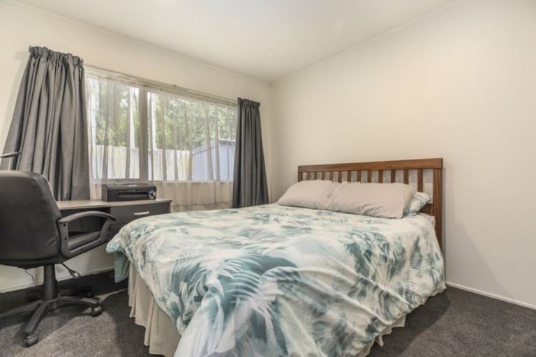 Photo of property in 119a Clevedon Road, Papakura, 2110