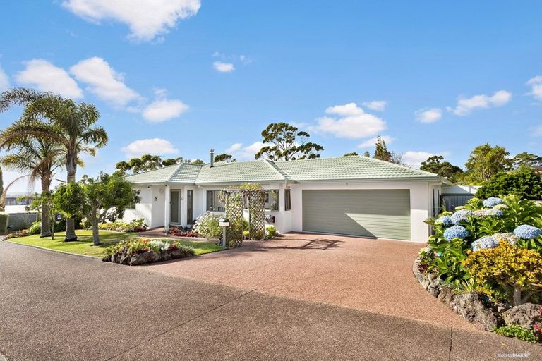 Photo of property in 14 Sunhill Road, Sunnyvale, Auckland, 0612