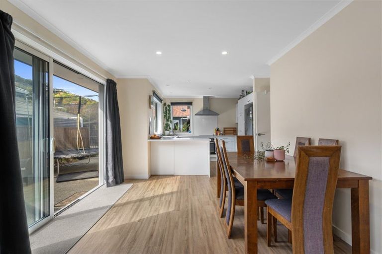 Photo of property in 8a Arapiki Road, Stoke, Nelson, 7011