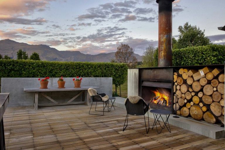 Photo of property in 243 Lower Shotover Road, Speargrass Flat, Queenstown, 9371