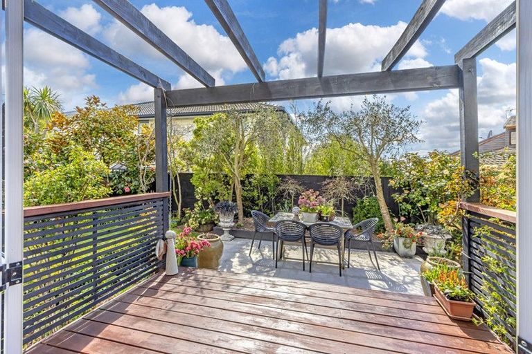 Photo of property in 1/95 Penruddock Rise, Westmorland, Christchurch, 8025