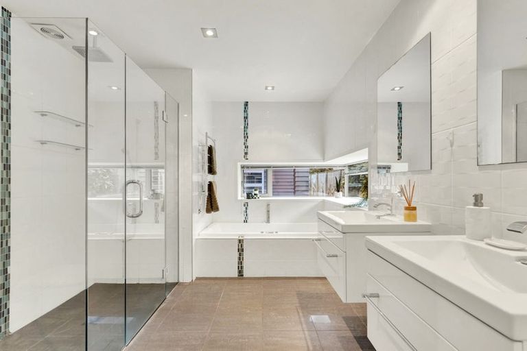 Photo of property in 1 Longspur Avenue, Wigram, Christchurch, 8025