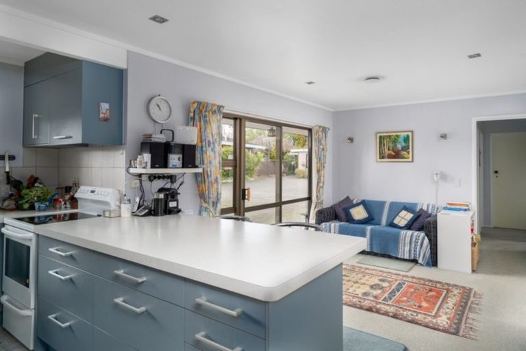 Photo of property in 1/7 Kathleen Place, Rainbow Point, Taupo, 3330